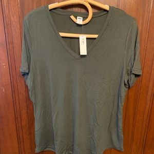 Old Navy T-Shirt Olive